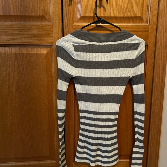 Express Sweaters - Expressed sweater women’s size xsmall. Ribbed and fitted.